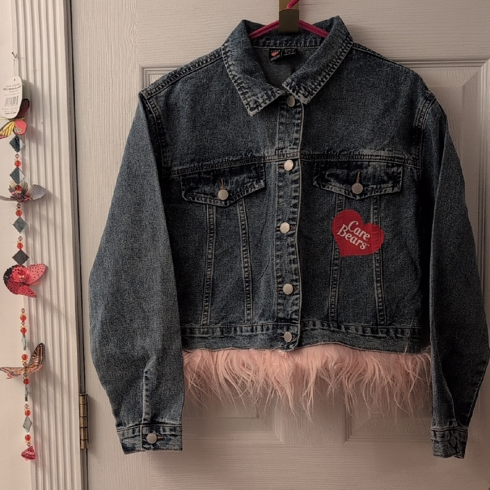 NWT Hello Kitty Furry Kawaii Jacket